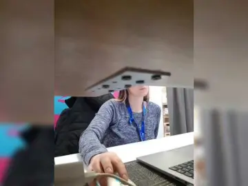 Bongacams Live Sex of Angelinamik