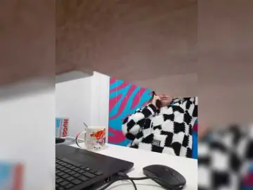 Bongacams Live Sex of Angelinamik