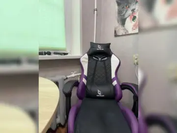 ANASTEIKK from bongacams