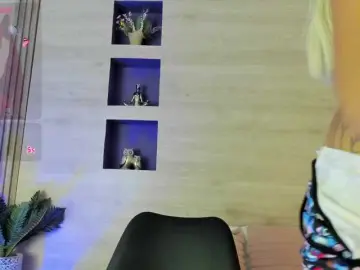 Bongacams Live Sex of Hillary-hott