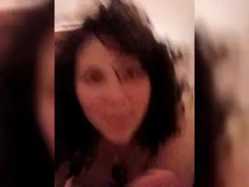 Bongacams Nude Webcam of Pelousegazon