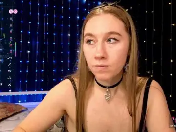 Bongacams Nude Webcam of kiska-wansday07