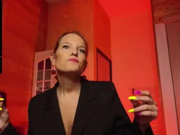 Bongacams Watch Live Sex Cams of sweeteve050