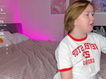 Bongacams Watch Live Sex Cams of Sara-Moor