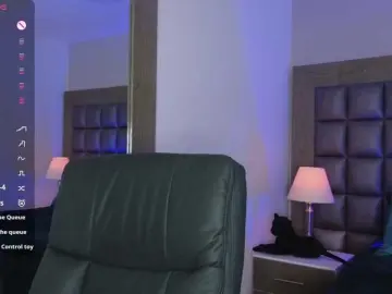 Bongacams Free Porn Cam of DollyConnor