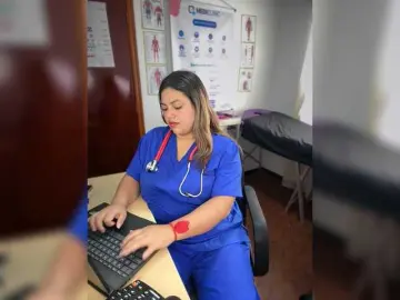 Bongacams Watch Live Sex Cams of IVON-2609