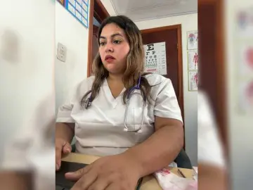 Bongacams Watch Live Sex Cams of IVON-2609