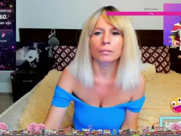 Bongacams Watch Live Sex Cams of Saragrend1