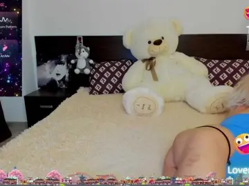 Bongacams Live Sex Cam of Saragrend1