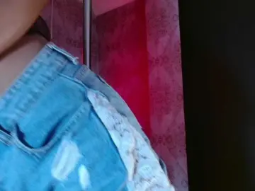 Bongacams Free Porn Cam of CrystalBrooke3x