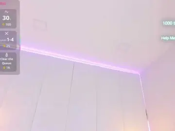 EllaThorne from bongacams