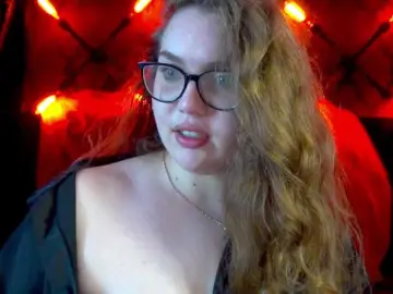 LuxSopphia from bongacams