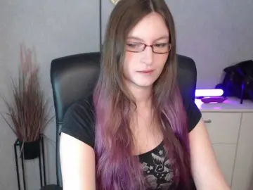 Bongacams Nude Webcam of EmmaHeart