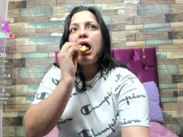 Bongacams Sex Chat of KataleyaStiward