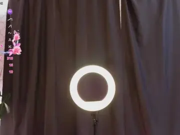 Bongacams Adult Video Chat of CrimsonAura