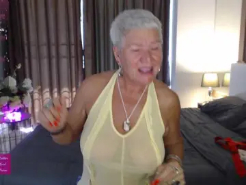 Bongacams Free Live Porn of roxana-brooks