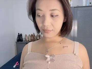 Bongacams Nude Webcam of PurrrfectMiko