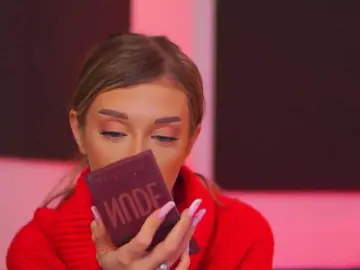 Bongacams Sex Chat of EllieRedd