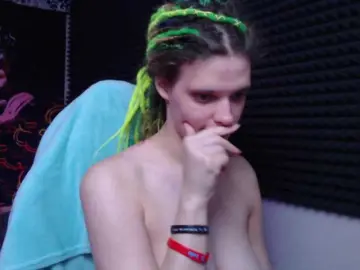Bongacams Adult Webcam of KIKIKrash