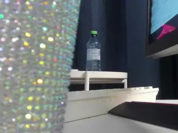 DemmiLove from bongacams