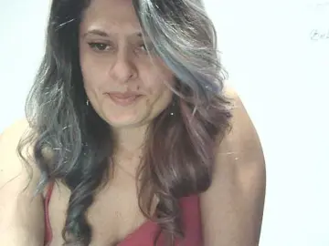 Bongacams Watch Live Sex Cams of lionessmom