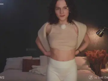 Bongacams Watch Live Sex Cams of ARTA-live