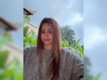 Bongacams Best live sex cam show of -LeiaProseccina-