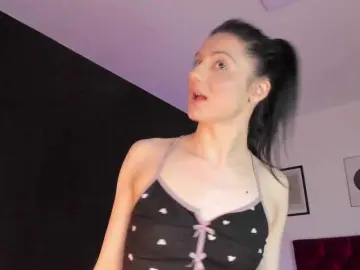 Bongacams Free Live Porn of Aliceincumland