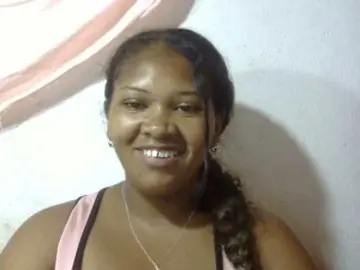 Bongacams Live Sex Cam of Leticiah