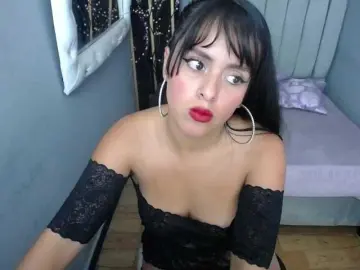 Bongacams Sex Cam of ChloeDreamm
