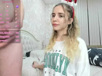 Bongacams Live Sex Cam of Buzzyd