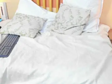 Bongacams Watch Live Sex Cams of JakeAndNicole