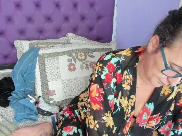 Bongacams Watch Live Sex Cams of MargothClain