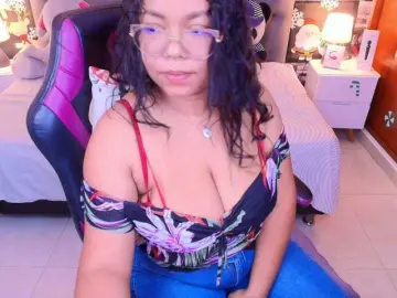 Bongacams Best live sex cam show of Italy-boobs