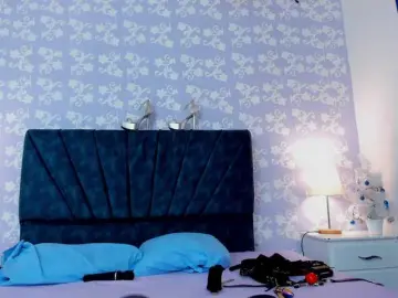 Bongacams Live Porn of LittleKloe