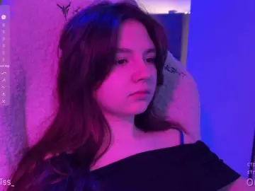 Bongacams Watch Live Sex Cams of -FoxAlisa-