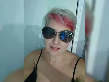 Bongacams Adult Webcams of BUSINKA-25