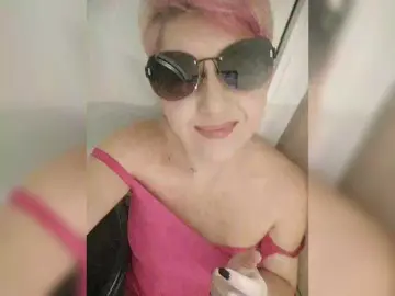 Bongacams Sex Cam of BUSINKA-25