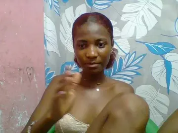 Elizahhh from bongacams