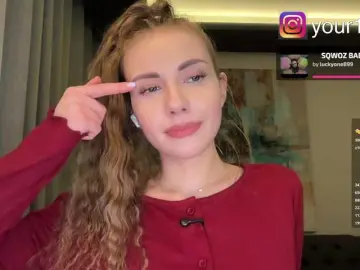 Bongacams Free Live Porn of -VikkiL0vesCheese-