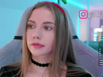 Bongacams Live Sex of -VikkiL0vesCheese-