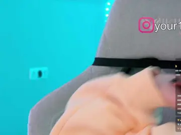 Bongacams Best Webcam of -VikkiL0vesCheese-