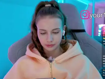 Bongacams Best live sex cam show of -VikkiL0vesCheese-