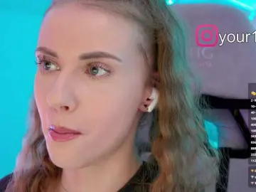 Bongacams Best Webcam of -VikkiL0vesCheese-