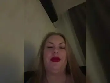 Bongacams Free Live Porn of RobinLili