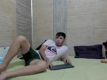 Bongacams Free Porn Cam of sexxlovexx