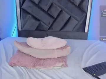 Bongacams Adult Webcams of ZoeLonghair