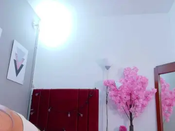 Bongacams Sex Chat of littleeemiily