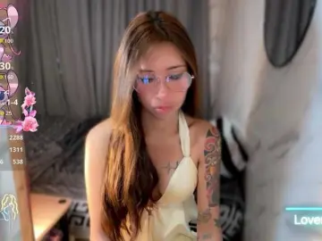 Bongacams Adult Webcam of cutiepinayxx