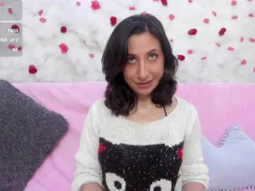 Bongacams Nude Webcam of skarletjhonson